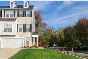 1116 Ring Bill Loop, Upper Marlboro, MD 20774 - Photo 3