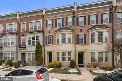 807 Admirals Way #317, Oxon Hill, MD 20745 - Photo 1