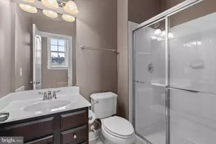 807 Admirals Way, Oxon Hill, MD 20745 - Photo 29