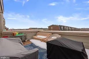 807 Admirals Way, Oxon Hill, MD 20745 - Photo 33