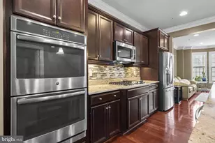 807 Admirals Way, Oxon Hill, MD 20745 - Photo 11