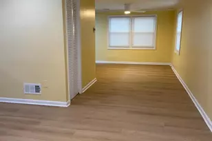 7607 Burnside Rd, Landover, MD 20785 - Photo 5