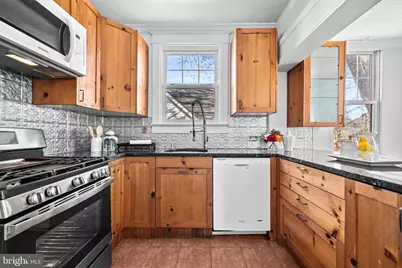 3209 Varnum Street, Mount Rainier, MD 20712 - Photo 9