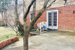 302 Bennington Ct, Upper Marlboro, MD 20774 - Photo 43