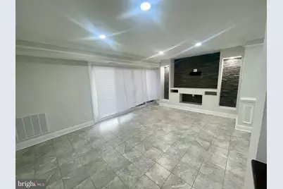 6018 Westchester Park Drive #T1, College Park, MD 20740 - Photo 3