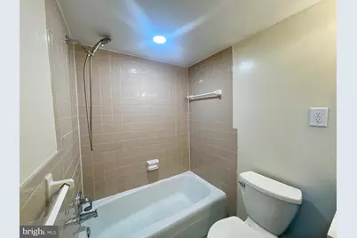 6018 Westchester Park Drive #T1, College Park, MD 20740 - Photo 7