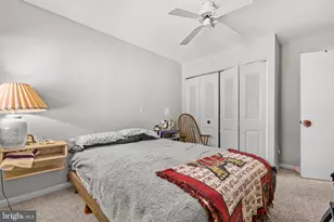 7105 Ora Glen Ct, Greenbelt, MD 20770 - Photo 11