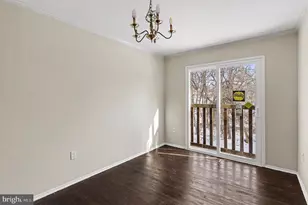 8918 Hillside Ct, Landover, MD 20785 - Photo 7