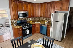 828 Clovis Ave, Capitol Heights, MD 20743 - Photo 11