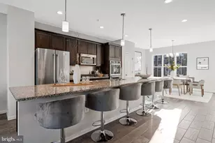 2814 Medstead Ln, Upper Marlboro, MD 20774 - Photo 5