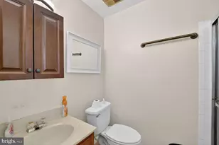 1024 Butterworth Ln, Upper Marlboro, MD 20774 - Photo 17