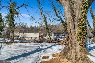 504 Sandy Pl, Oxon Hill, MD 20745 - Photo 35