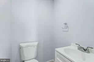 504 Sandy Pl, Oxon Hill, MD 20745 - Photo 11