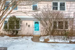 12804 Keswick Ln, Bowie, MD 20715 - Photo 3