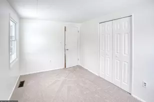 12804 Keswick Ln, Bowie, MD 20715 - Photo 19