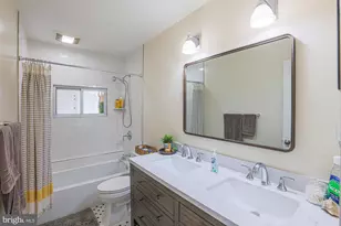 2919 Stonybrook Dr, Bowie, MD 20715 - Photo 11