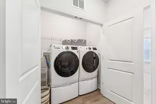 6025 Soho Wy, Hyattsville, MD 20782 - Photo 21