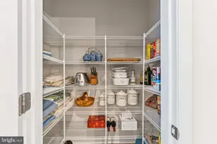 6025 Soho Wy, Hyattsville, MD 20782 - Photo 9