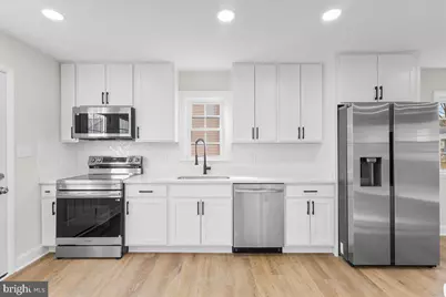 9209 48th Place, College Park, MD 20740 - Photo 11