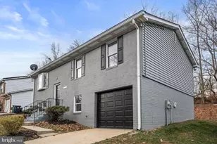 4801 Iverson Pl, Temple Hills, MD 20748 - Photo 3