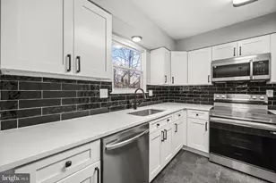 4801 Iverson Pl, Temple Hills, MD 20748 - Photo 13