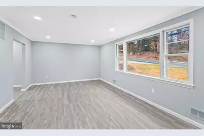 4302 Henderson Road, Temple Hills, MD 20748 - Photo 5