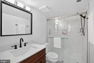 7726 Hanover Pkwy, Greenbelt, MD 20770 - Photo 9