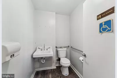 1004 White Oak Drive, Oxon Hill, MD 20745 - Photo 25