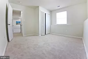 2408 Ewing Ave, Suitland, MD 20746 - Photo 37