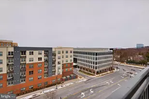 145 Riverhaven Dr, Oxon Hill, MD 20745 - Photo 25