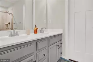 253 Garrett A Morgan Blvd, Hyattsville, MD 20785 - Photo 19