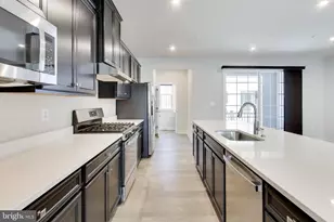 11330 Meridian Hill Way, Upper Marlboro, MD 20772 - Photo 3