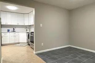 3339 Huntley Sq Dr, Temple Hills, MD 20748 - Photo 3