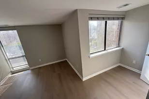 3339 Huntley Sq Dr, Temple Hills, MD 20748 - Photo 17