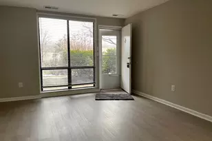 3339 Huntley Sq Dr, Temple Hills, MD 20748 - Photo 9