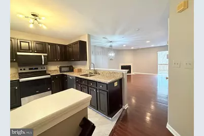 4805 Cowslip Court, Oxon Hill, MD 20745 - Photo 3