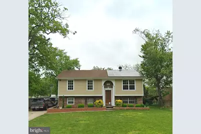 7302 Circle Drive E, Oxon Hill, MD 20745 - Photo 1
