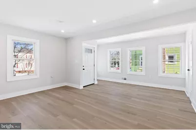 4006 70th Avenue, Hyattsville, MD 20784 - Photo 9