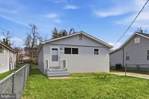 405 Birchleaf Ave, Capitol Heights, MD 20743 - Photo 3