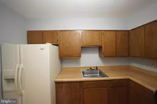 7132 Marbury Ct, District Heights, MD 20747 - Photo 11