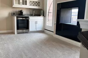 542 Harborview Dr, Oxon Hill, MD 20745 - Photo 31