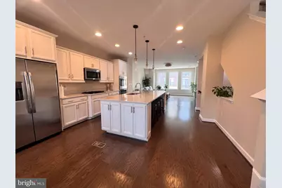 542 Harborview Drive #380, Oxon Hill, MD 20745 - Photo 5