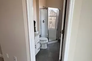 542 Harborview Dr, Oxon Hill, MD 20745 - Photo 25