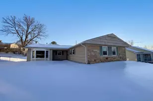 15717 Presswick Ln, Bowie, MD 20716 - Photo 1