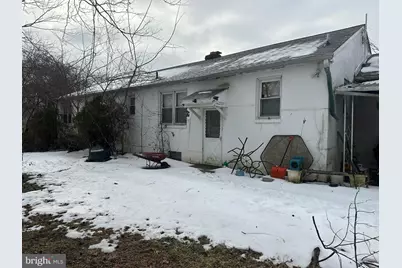 8626 Leslie Avenue, Lanham, MD 20706 - Photo 5