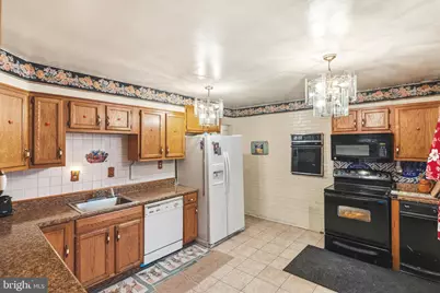 2300 Fairlawn Street, Temple Hills, MD 20748 - Photo 7