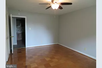 6012 Westchester Park Drive, College Park, MD 20740 - Photo 11