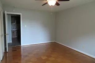 6012 Westchester Park Dr, College Park, MD 20740 - Photo 11