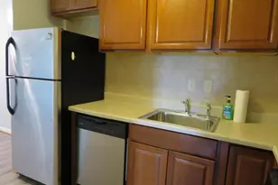 6012 Westchester Park Dr, College Park, MD 20740 - Photo 5