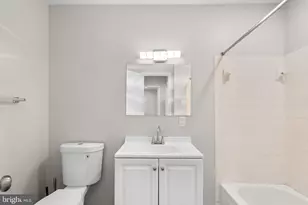 10121 Prince Pl, Upper Marlboro, MD 20774 - Photo 21